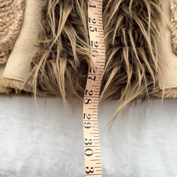 Women's Tan Faux Fur Trim Coat - Picture 13 of 13